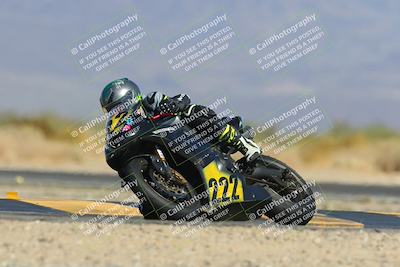 media/Mar-22-2025-CVMA (Sat) [[462c0ffedb]]/Race 13-Amateur Supersport Middleweight/